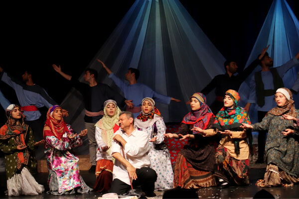 نمایش (حیدربابا یه سلام) در تبریز