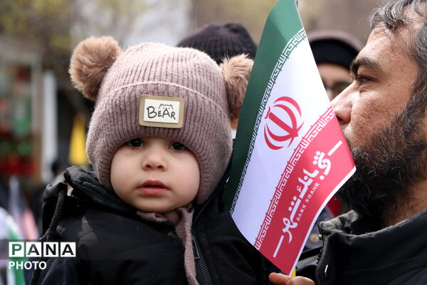 نسل جدید، پای آرمان‌های انقلاب 