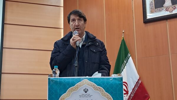 آیین تجلیل از رتبه‌برترهای کنکور ۱۴۰۳ اداره آموزش و پرورش ناحیه یک زنجان