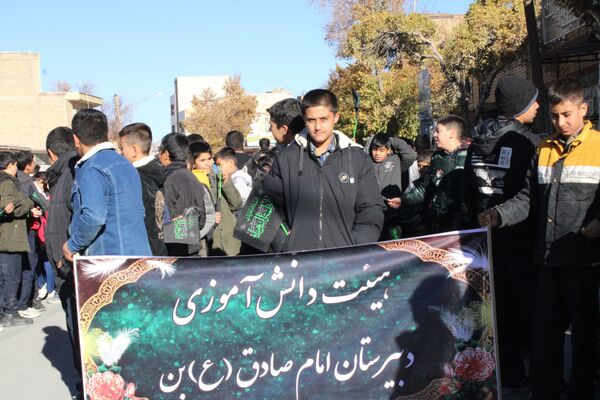 دسته عزاداری نوگلان فاطمی در شهرستان بن 