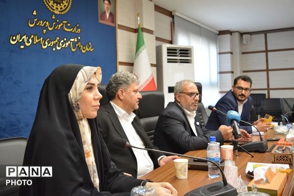 روز خبرنگار با حضور وزیر آموزش و پرورش