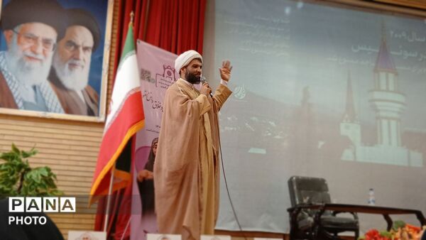 دوره آموزشی «یاوران ولایت» ویژه فرماندهان واحدهای بسیج دانش‌آموزی