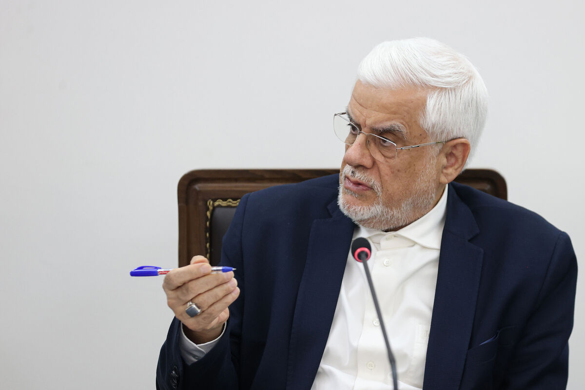 عارف: دولت تمام تلاش خود را برای حل ناترازی‌ها به کار بسته است