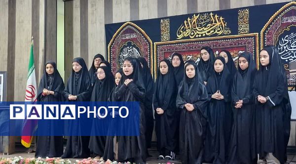  اولین نمایشگاه آثار هنری با موضوع عفاف و حجاب در کانون ملائک شهرستان قرچک