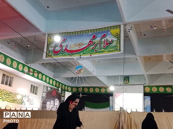  مراسم شب قدر در مسجد شهدای گمنام 