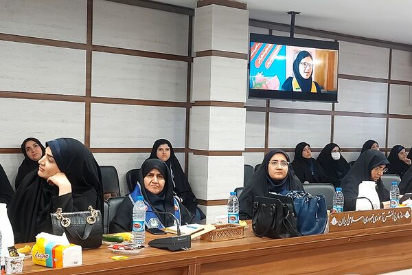 نشست فصلی و توان افزایی مأمورین و مسئولین سازمان دانش‌آموزی شهرستان‌های استان تهران 
