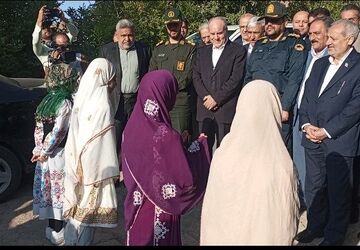 حضور وزیر آموزش‌وپرورش در شهرستان‌ درمیان