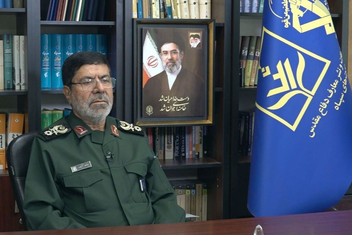 روایت ۴۷ سال پاسداری؛ از تصویب اساسنامه سپاه تا رویارویی ۴۰ روزه با قدرت‌های جهانی