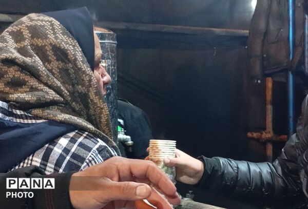 موکب چایخانه در حسینیه امام خمینی(ره) نیشابور
