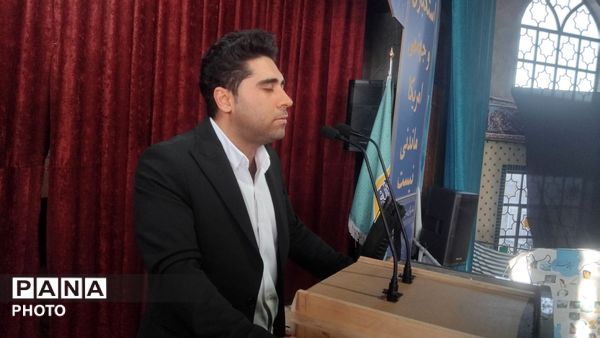 نورآباد میزبان نماز باشکوه عید قربان با حضور مردم
