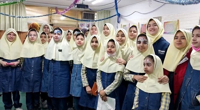 جشن هدیه به خدا در دبستان دخترانه هاجر