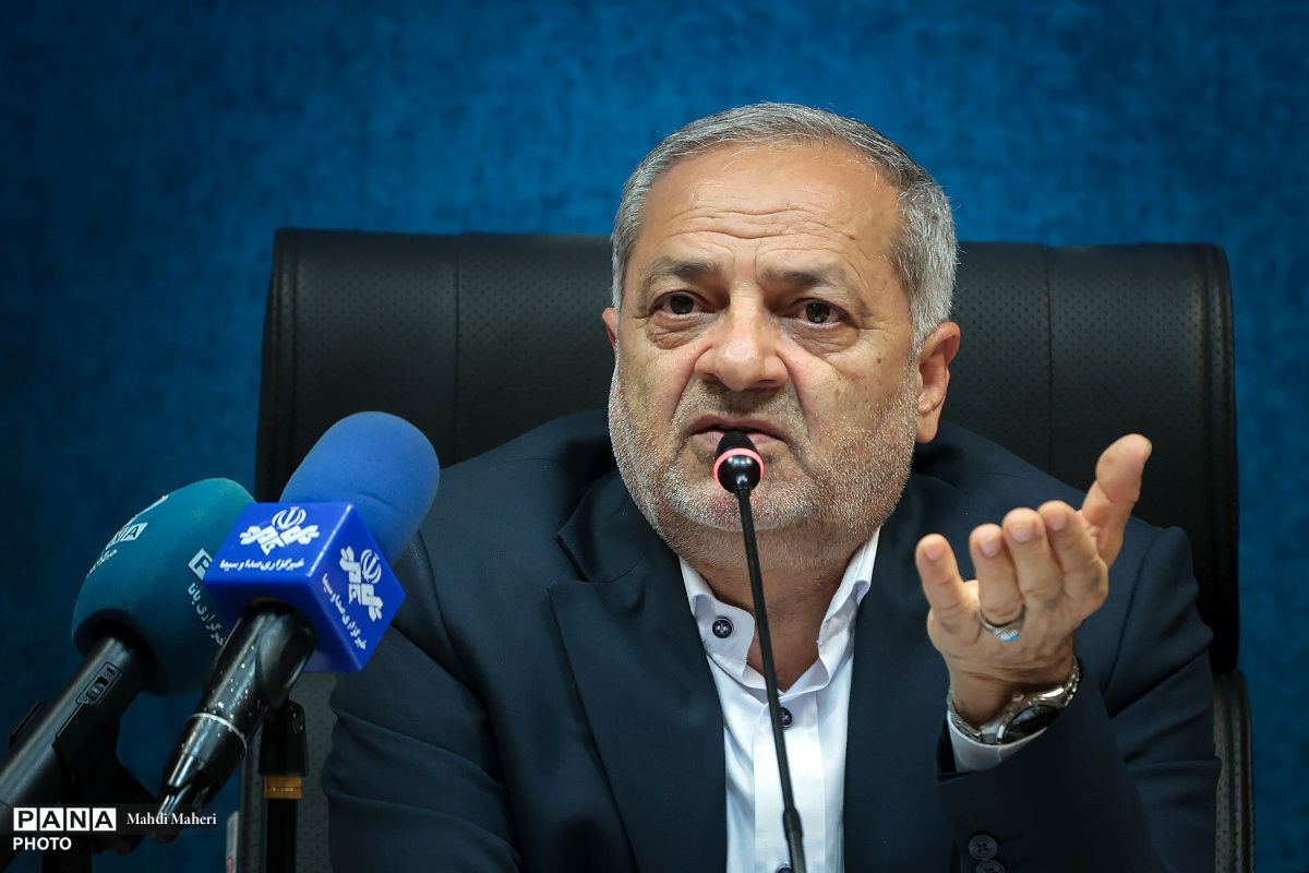 وزیر آموزش و پرورش: نهادینه‌سازی فرهنگ نماز در مدارس از مسیر معرفت‌افزایی می‌گذرد