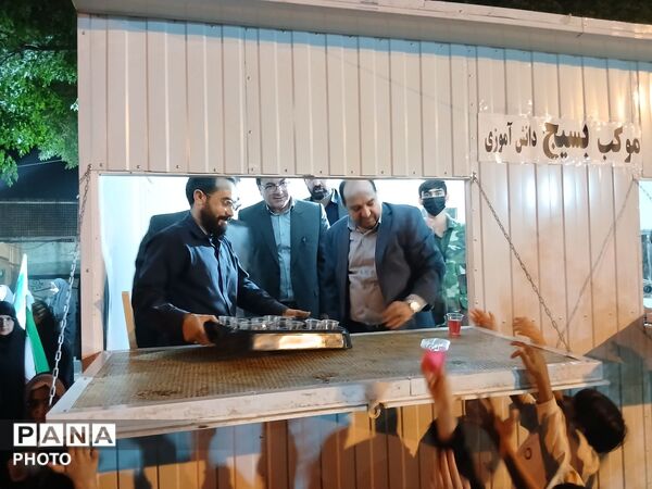 قرار شبانه مردم شهرستان مه ولات 