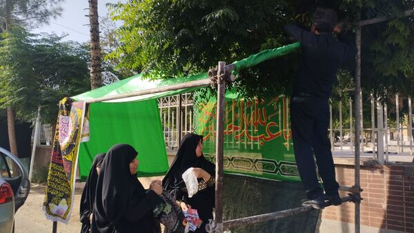 برپایی موکب بین راهی در مراسم پیاده روی جاماندگان اربعین شهرستان خلیل آباد 