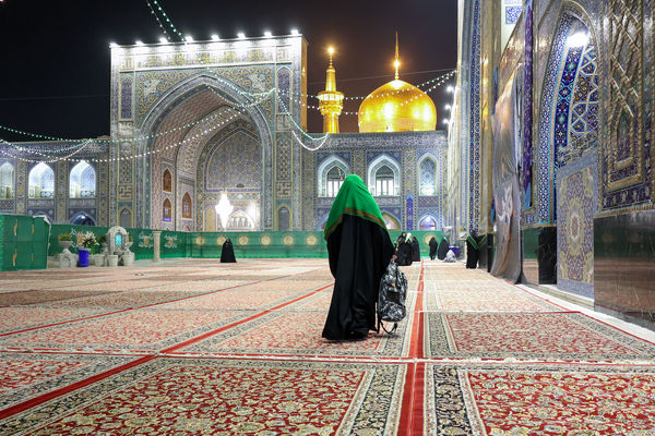 آیین معنوی اعتکاف در حرم مطهر رضوی- ۲