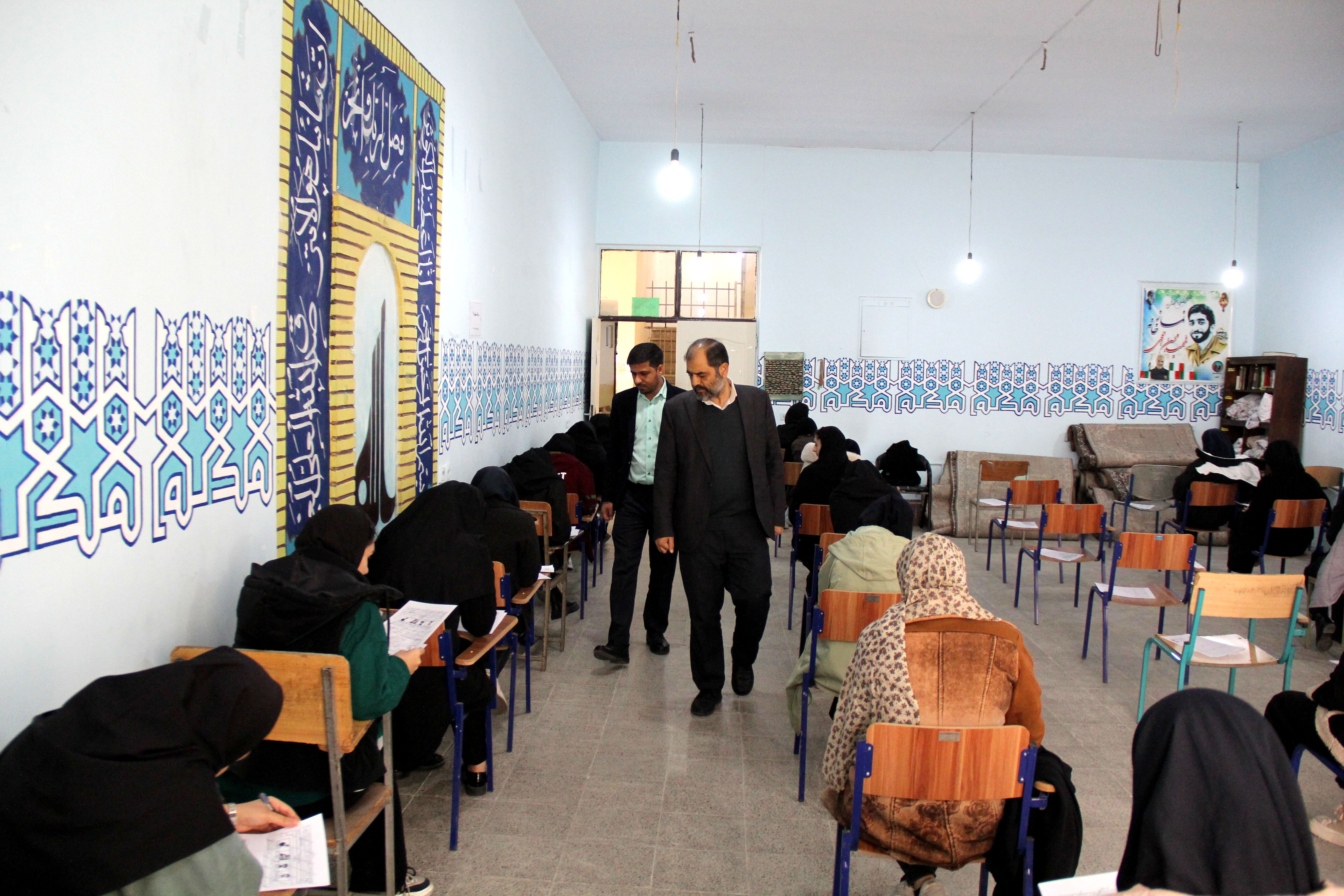 بازدید از برگزاری امتحانات دی ماه در شهرستان قدس