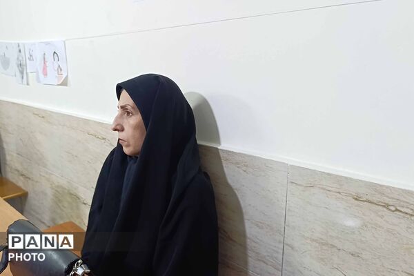 نشست انجمن اولیا و مربیان مدرسه غیردولتی جهان تربیت