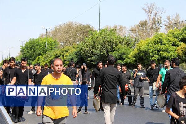 برپایی مراسم جاماندگان اربعین حسینی در امامزاده محمد(ع) کرج