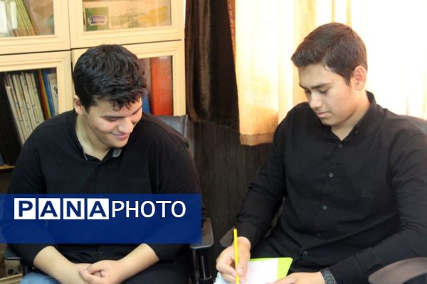 دورهمی خبرنگاران پانا سمنان به‌مناسبت روز خبرنگار