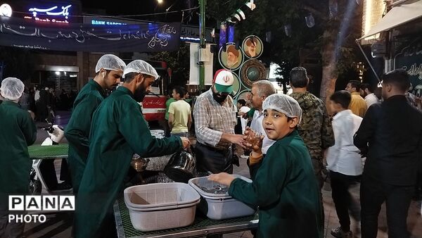 چایخانه فاطمه الزهرا برای هشتاد و هشتمین بار میزبان جانفدایان نیشابور 