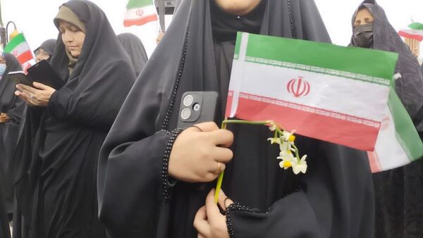 سازمان دانش‌آموزی و پانا استان یزد همه پای کار در ۲۲ بهمن