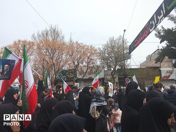  راهپیمایی روز قدس باحضور پرشور مردم نیشابور