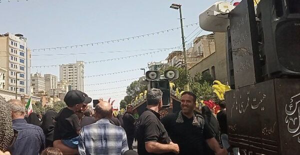 راهپیمایی جاماندگان اربعین حسینی در مشهد