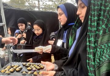 مراسم شهادت حضرت زهرا (س) در دبیرستان بی بی سلطنت قفلی 
