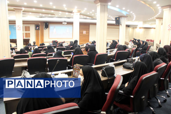 آیین اختتامیه چهاردهمین دوره جشنواره نوجوان سالم در قم