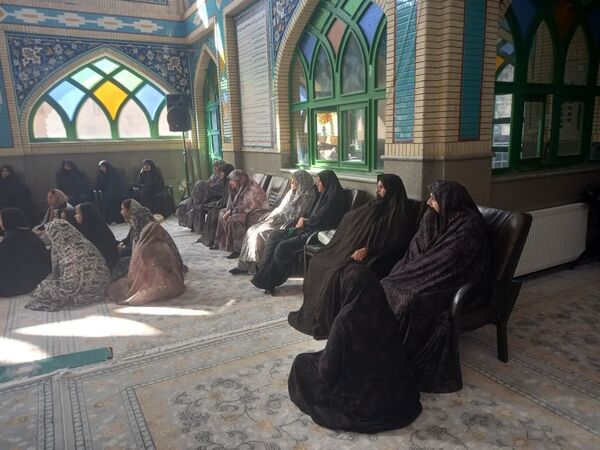 قرائت دعای ام داوود در مسجد جامع روستای مزده خلیل آباد