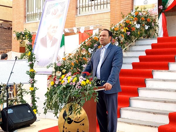 زنگ جوانه ها در مشهد به صدا در آمد