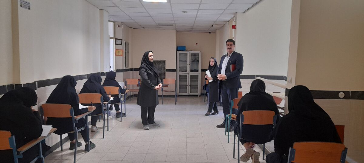 بازدید معاون آموزش متوسطه اداره کل آموزش و پرورش از امتحانات شبه‌نهایی