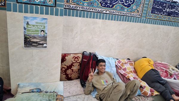 پرواز تا آسمان در مسجد حضرت زینب شهرکرد 