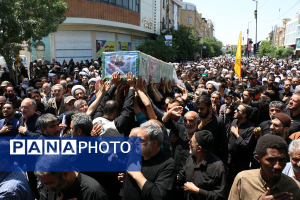 تشییع پیکر شهید مدافع حرم لشکر فاطمیون در قم