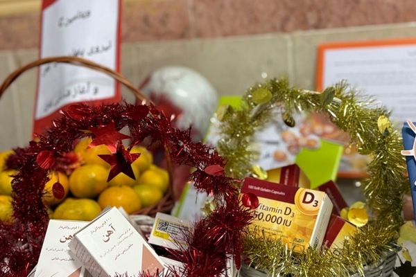 مراسم افتتاحیه طرح مکمل‌یاری ویتامین D و آهن در دبیرستان علامه جعفری