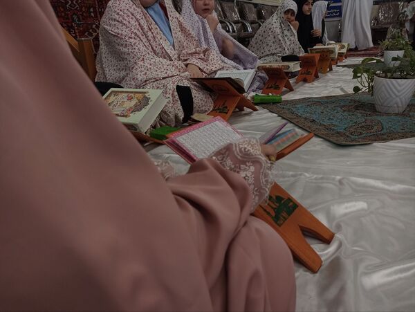  اعتکاف دختران پیشتاز در مسجد منا تبریز