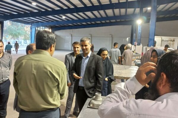 اولین نمایشگاه عرضه مستقیم کالا و محصولات غذایی و کالاهای ملوانی و وارداتی بندرعباس