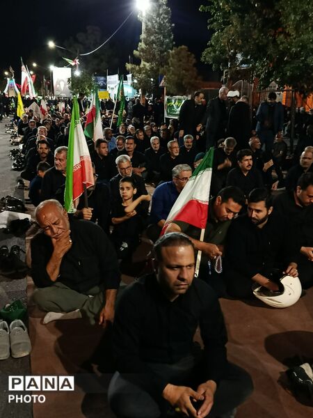 عزاداری گسترده در خیابان خرمشهر کاشمر همزمان با اجتماعات شبانه