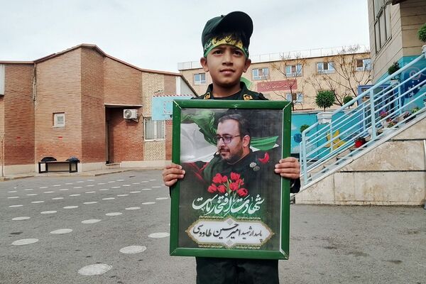 همایش یاوران انقلاب در دبستان شاهد شهید قدوسی ناحیه دو شهرری 