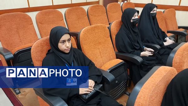 نشست صمیمی مسئولان صداوسیمای قم و خبرنگاران پانا