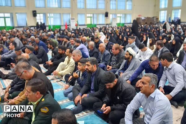 نماز عید فطر در شهرستان باشت مصلی امام خمینی (ره)