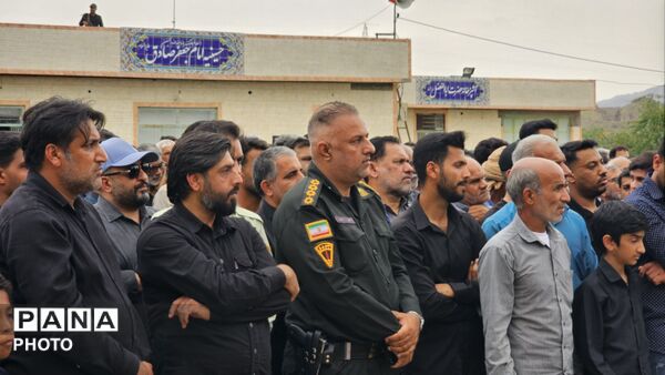 تشییع پیکر پاک شهید ابراهیم استوی در شهر شمیل بندرعباس
