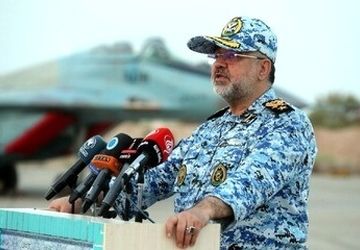 برای انجام جهاد و هر امر خطیری تا پای جان آماده‌ایم