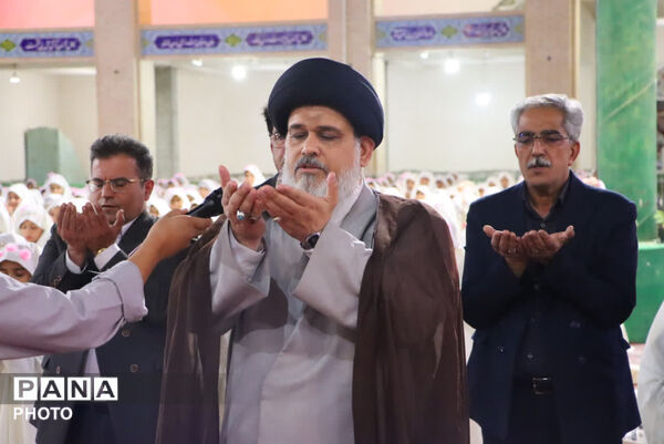 جشن تکلیف بیش از ۷۰۰ دانش آموز بافقی