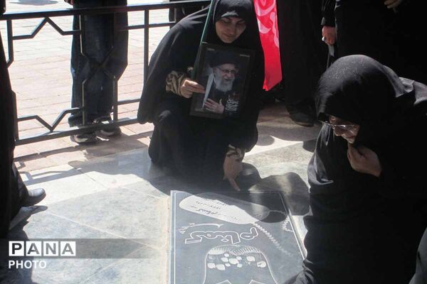 جاماندگان از قافله عشق؛ راهپیمایی اربعین حسینی در اسفراین 