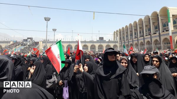 روزی که تاریخ در مصلی ایستاد