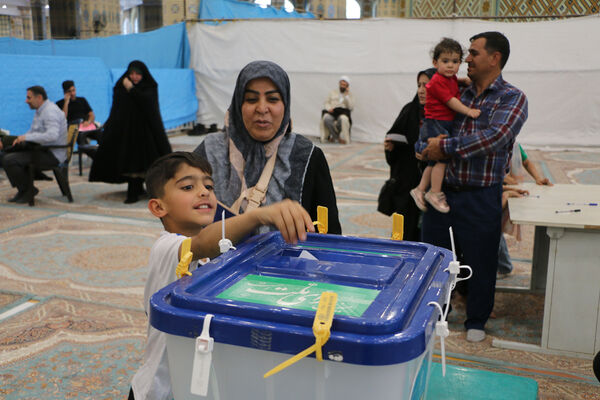 حضور نوجوانان قمی در انتخابات ریاست جمهوری -2