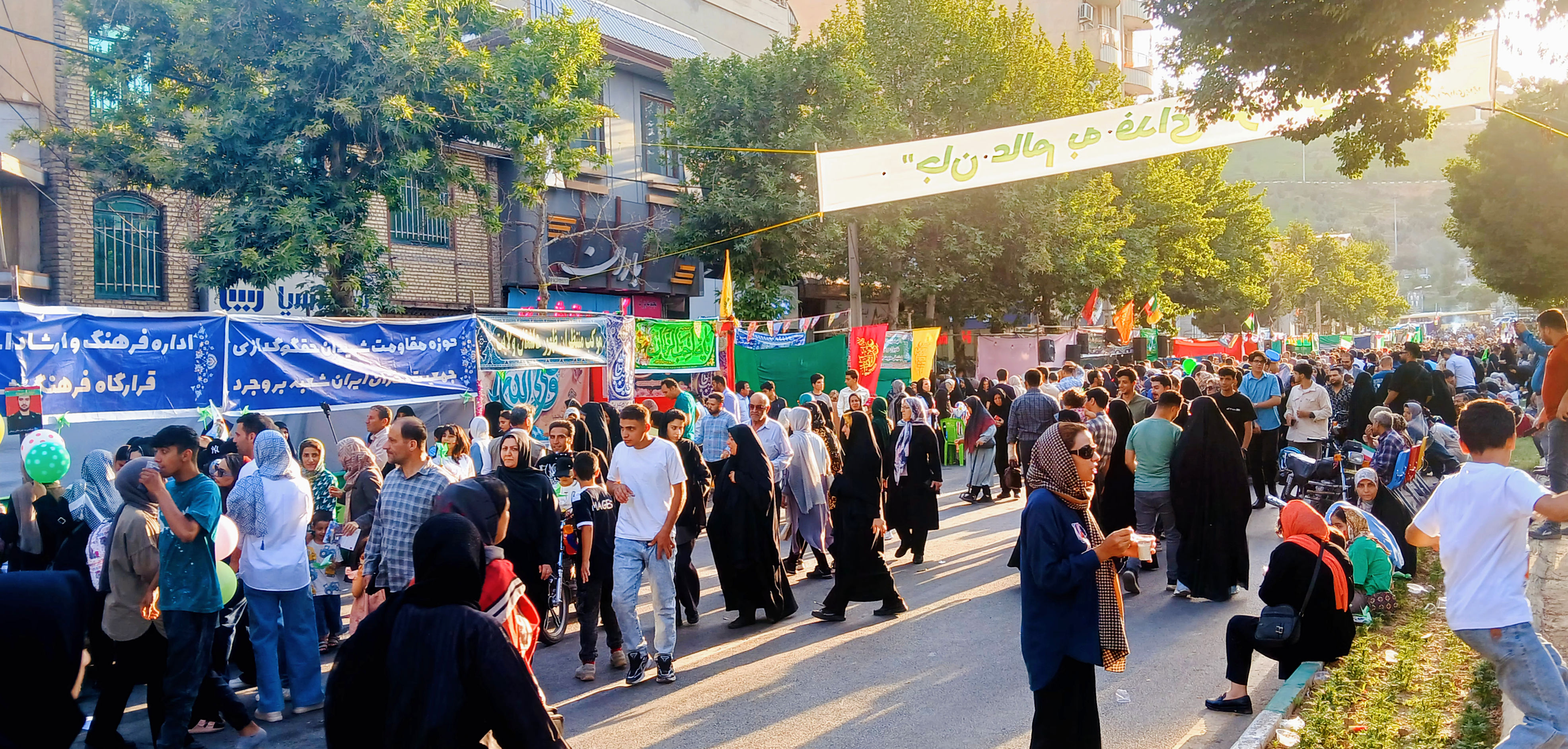مردم غیور بروجرد در عید غدیر صدای وحدت و مقاومت در برابر اسرائیل جنایت کار