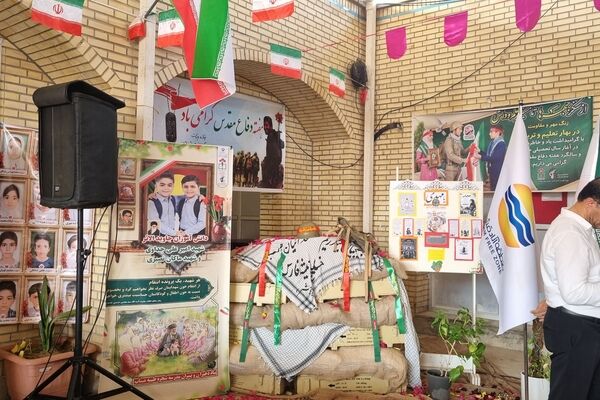 آیین آغاز سال تحصیلی در دبیرستان نمونه دولتی حضرت خدیجه(س) 