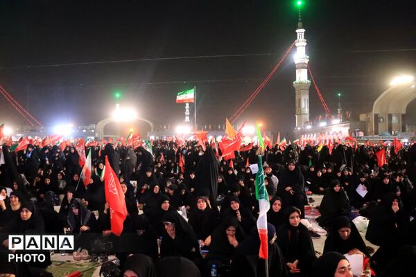 قاب هایی از یک بدرقه آسمانی ماندگار 